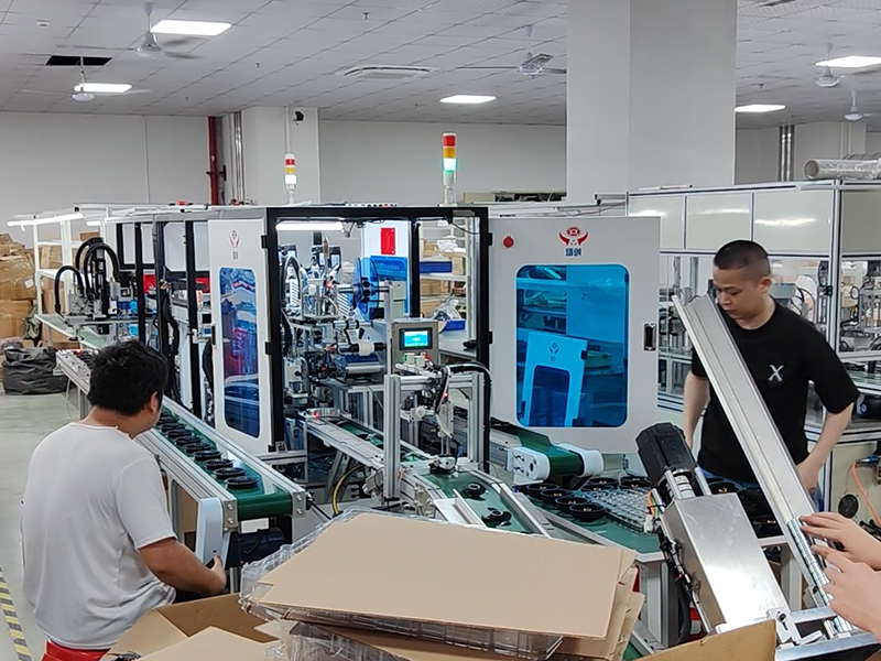 散熱風扇空調服組裝機(易風行)